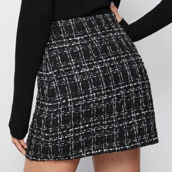 Tweed Plaid Skirt - Picture 2 of 3